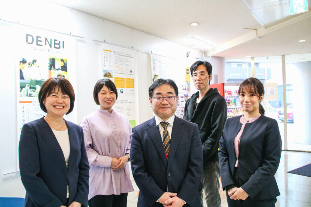 学校法人未来創造学園